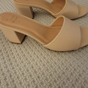Size 7.5 open toe mule tan